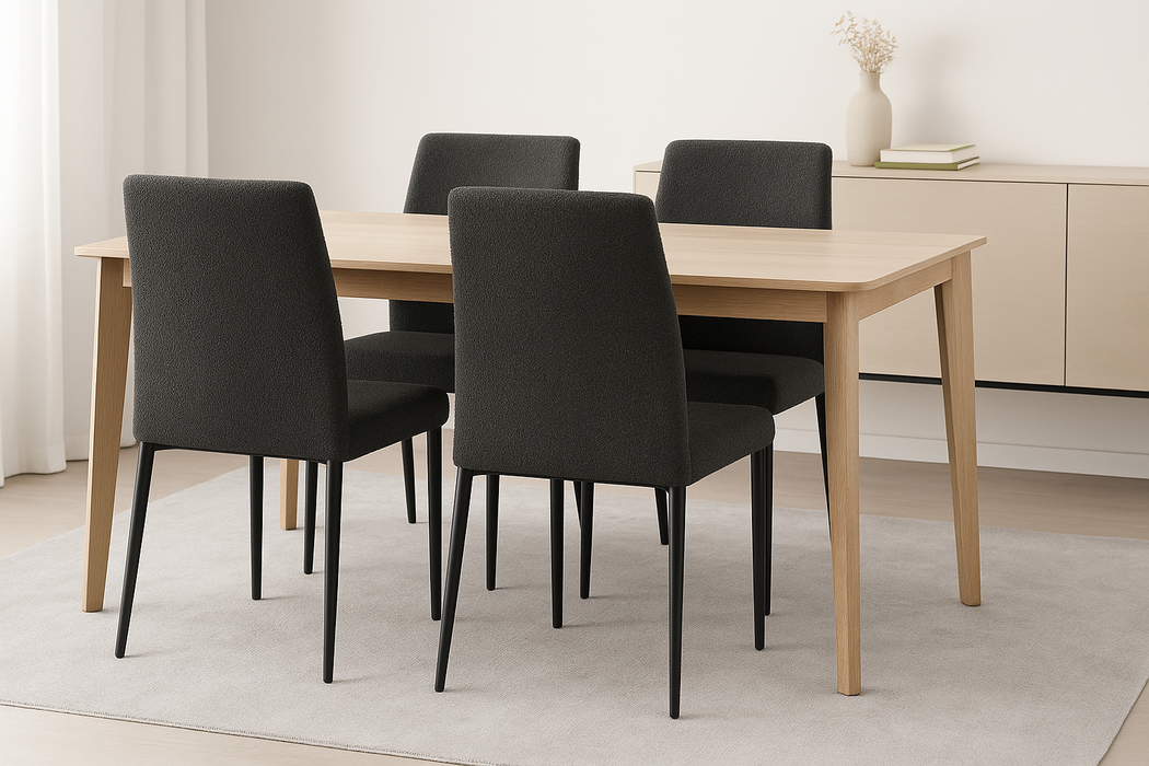 Renzo – Eetkamerstoel met bouclé bekleding en zwart metalen poten