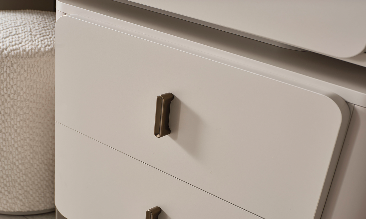 Aura Soft Bedroom – Luxe, Rust en Comfort in Perfecte Harmonie