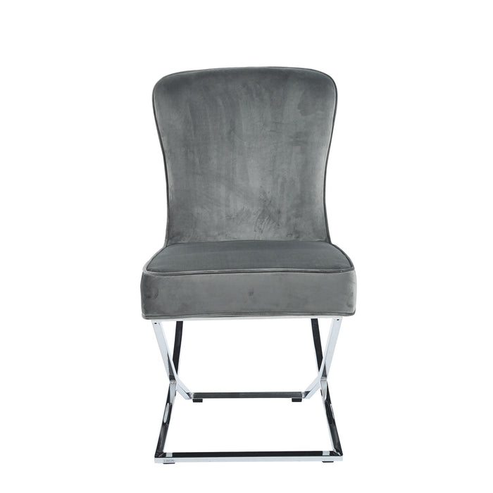 Monaco Velvet Eetkamerstoel – Luxe met Klassiek Karakter